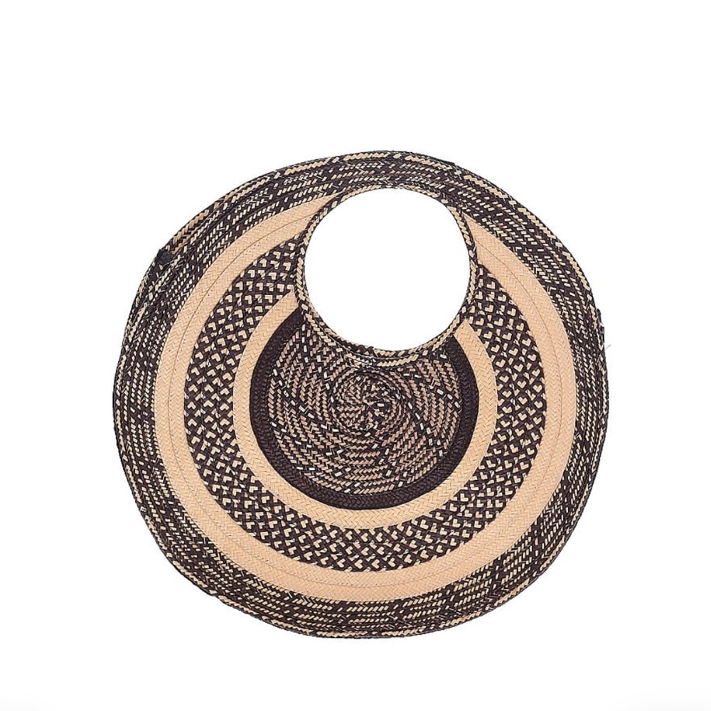 Elegant Black and Cream Woven Handbag